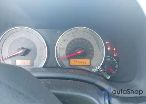 2010 Toyota Corolla S z USA, uszkodzony, nr VIN 2T1BU4EEXAC438959